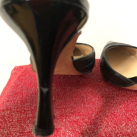 Authentic Manolo Blahnik quilted leather slingback heels. - Picture 8 of 17